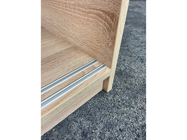 Halfhoge houten schuifdeurkast 200cm - afbeelding 8 van  10