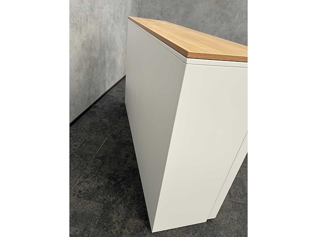 Halfhoge stalen akoestische schuifdeurkast - afbeelding 9 van  10