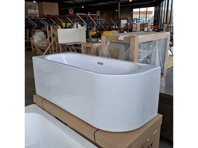 Halfvrijstaand ligbad , glans wit - afbeelding 1 van  6