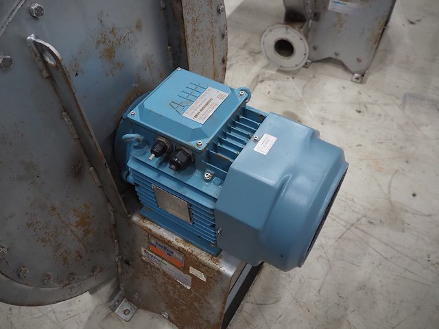 Halifax fan - afbeelding 8 van  12