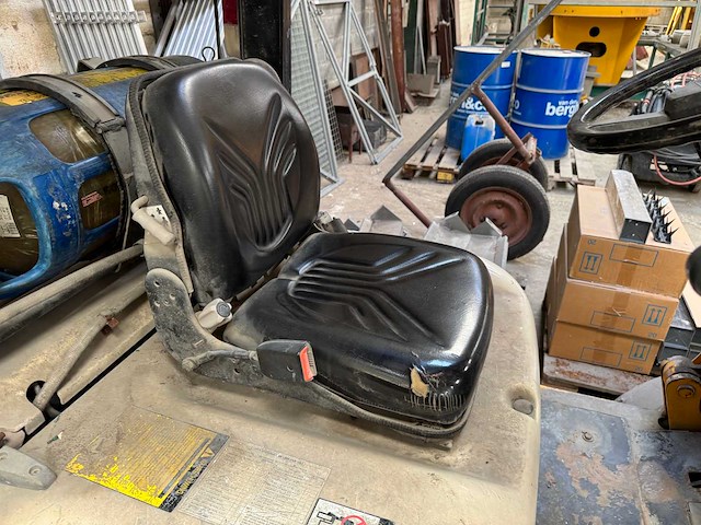 Halla - hlf30 - vorkheftruck - afbeelding 6 van  10