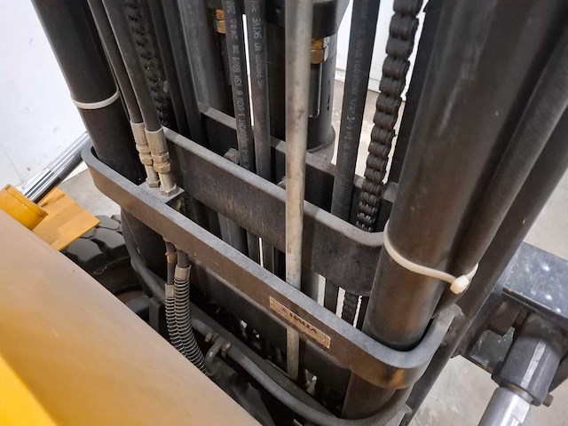 Halla hbf 15e vorkheftruck - afbeelding 12 van  15
