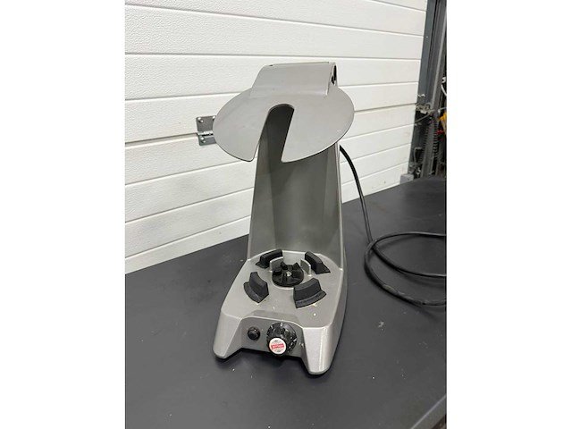 Hallde sb-4l-2 keukenmachine - afbeelding 2 van  5