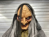 Halloween animatronic heks - afbeelding 1 van  1
