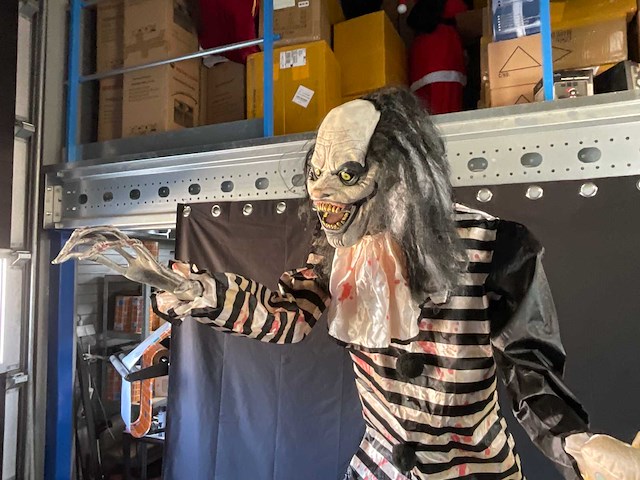 Halloween animatronic horror clown - afbeelding 3 van  5