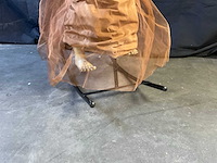 Halloween animatronic kind op hobbelpaard - afbeelding 4 van  4