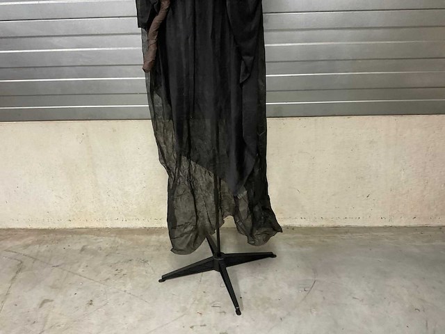 Halloween animatronic magere hein - afbeelding 5 van  5