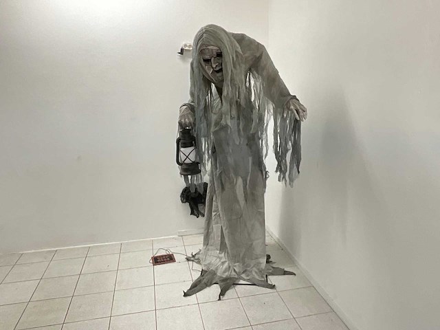 Halloween animatronic panton geest - afbeelding 1 van  4