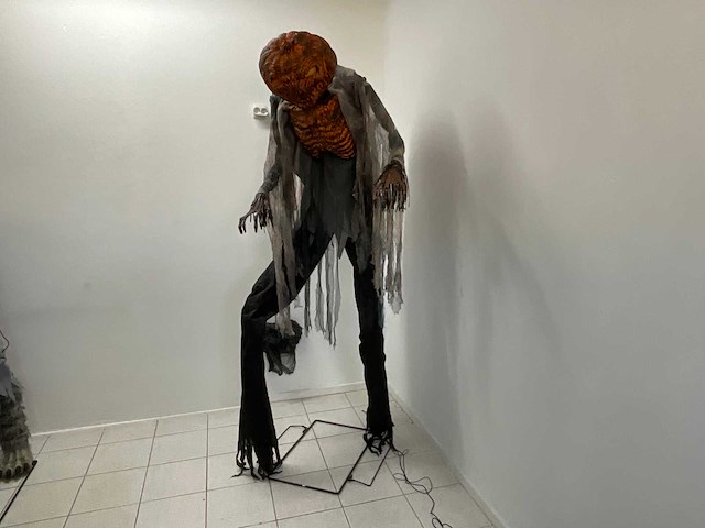 Halloween animatronic pompoen inferno - afbeelding 1 van  6