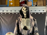 Halloween animatronic skelet - afbeelding 3 van  5