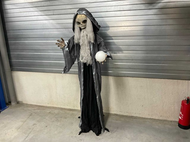 Halloween animatronic wizard - afbeelding 1 van  5