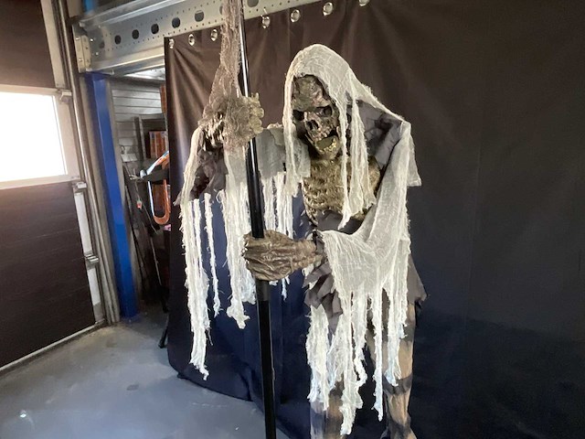 Halloween animatronic zombie kookketel - afbeelding 4 van  5