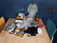 Halloween versiering in diverse uitvoeringen. - afbeelding 1 van  2