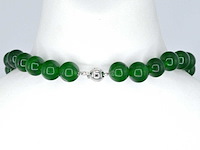 Halsketting met jade edelsteen en een witgouden sluiting met diamant - afbeelding 4 van  6