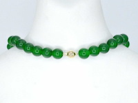 Halsketting met jade en gouden sluiting met diamant - afbeelding 9 van  9