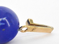 Halsketting met lapis lazuli edelsteen en een gouden sluiting met diamant - afbeelding 9 van  10