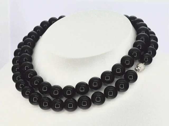 Halsketting onix witgouden sluiting diamant - afbeelding 1 van  9