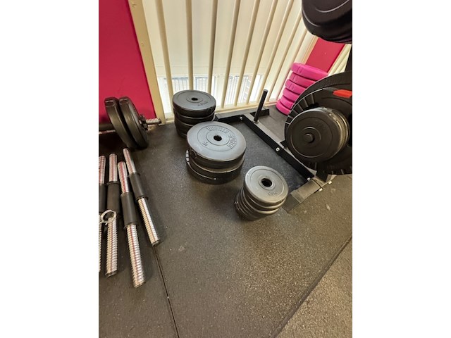 Halterrek met gewichten en toebehoren, grijs - afbeelding 3 van  9