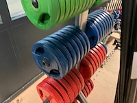 Halters en gewichten in rek - afbeelding 5 van  6