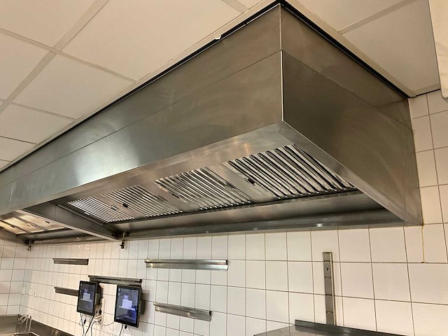 Halton - rvs afzuigkap - afbeelding 1 van  4