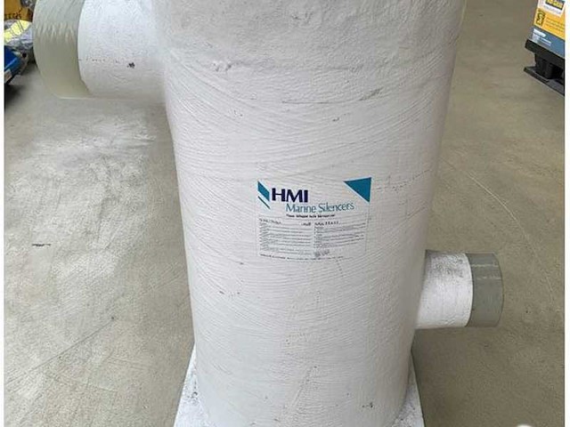 Halyard dual chamber exhaust engine muffler grp white 127 - 152mm - h001489 - afbeelding 7 van  8