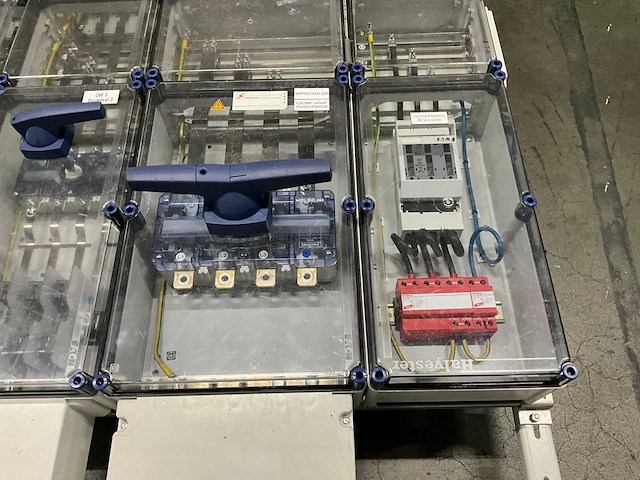 Halyester modulaire laagspannings verdeelkast - afbeelding 8 van  8