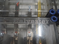 Halyester - afbeelding 8 van  9