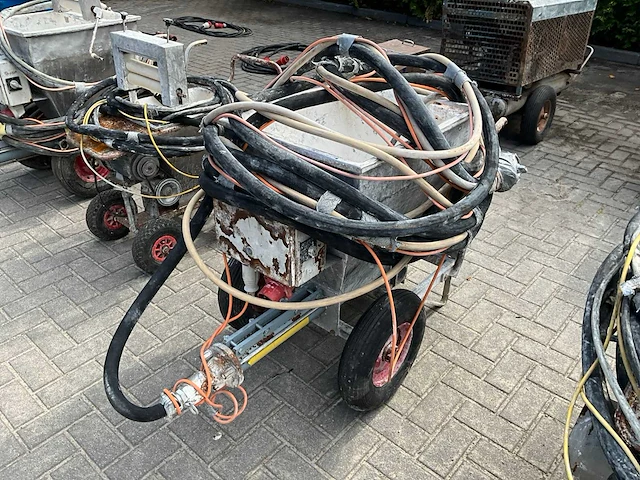 Hama mc 4 v spackspuit / plamuur spuit - afbeelding 4 van  7
