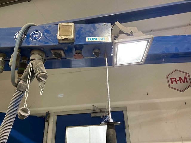 Hamach hvs526 werkplaatsarm met verlichting en luchtleiding - afbeelding 4 van  9
