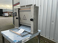 Hamburger broodjes rooster - afbeelding 1 van  8