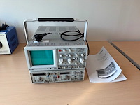 Hameg hm303-6 analoge oscilloscoop met hm8030-5 function generator vx