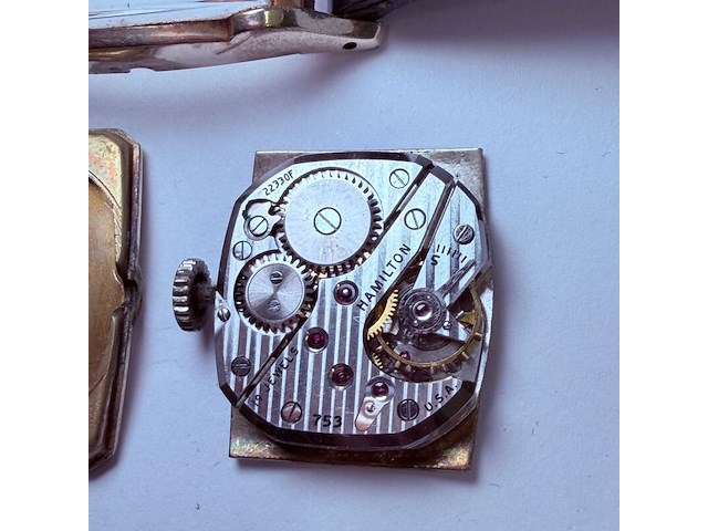 Hamilton 10kt goldfilled heren tank horloge - afbeelding 8 van  9