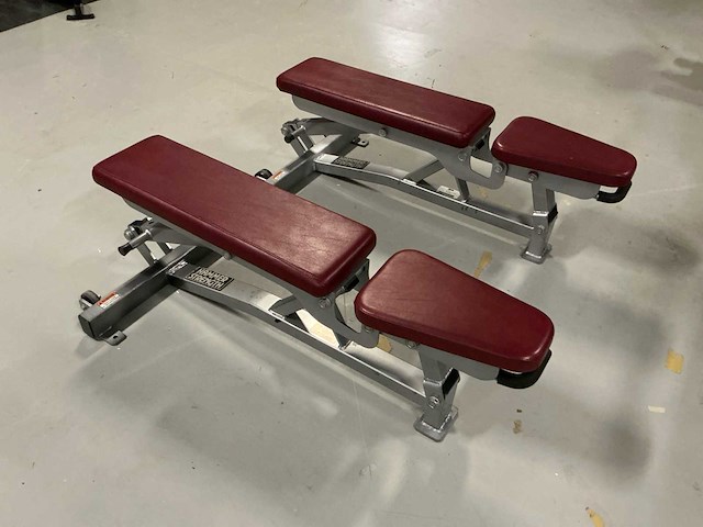 Hammer strenght adjustable bench overige krachttraining (2x) - afbeelding 1 van  9