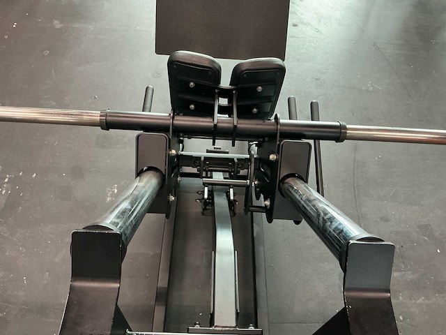 Hammer strenght linear hack press krachtstation - afbeelding 1 van  1