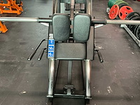 Hammer strenght linear hack press krachtstation - afbeelding 4 van  12