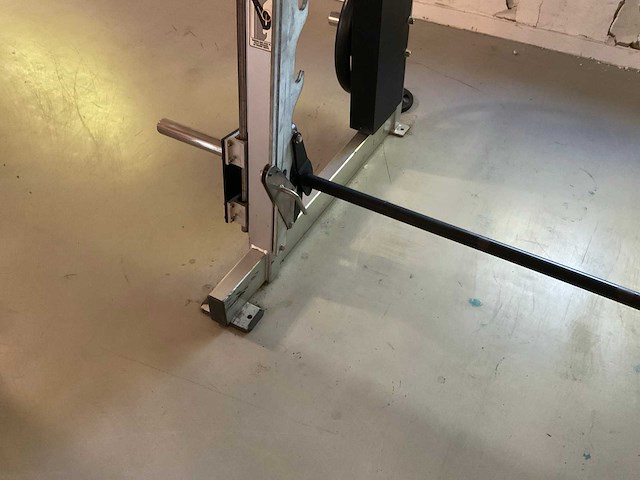 Hammer strenght squatt station - afbeelding 1 van  2