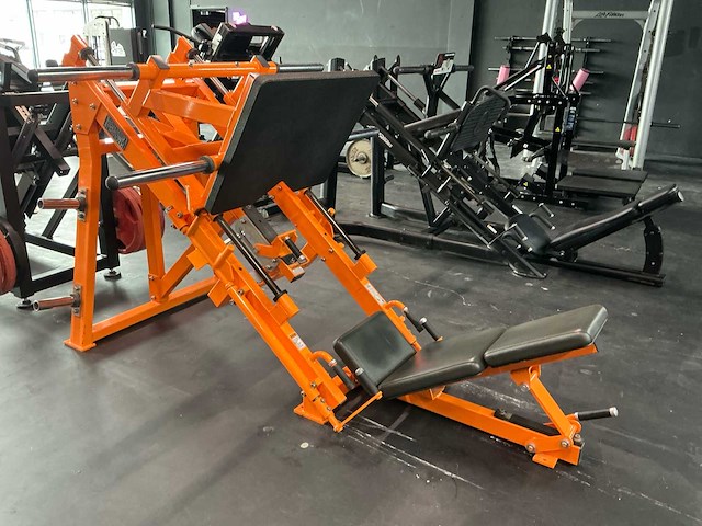 Hammer strengt linear leg press 45graden krachtstation - afbeelding 1 van  13