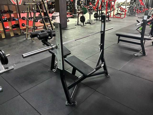 Hammer strength halterbank - afbeelding 2 van  7