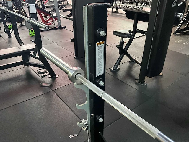Hammer strength halterbank - afbeelding 7 van  7