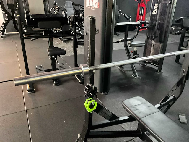 Hammer strength halterbank - afbeelding 4 van  6