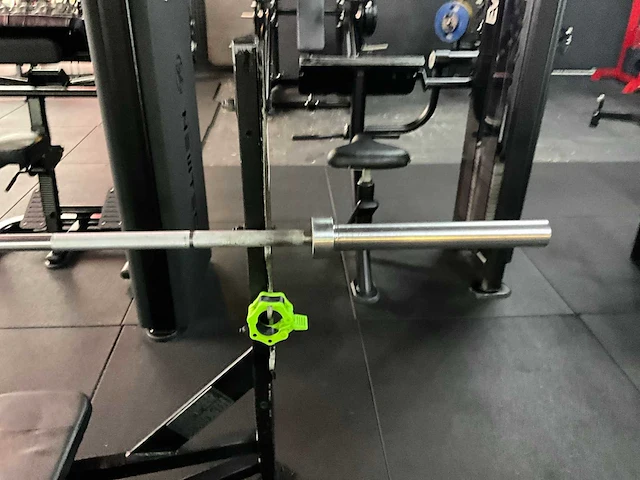 Hammer strength halterbank - afbeelding 5 van  6