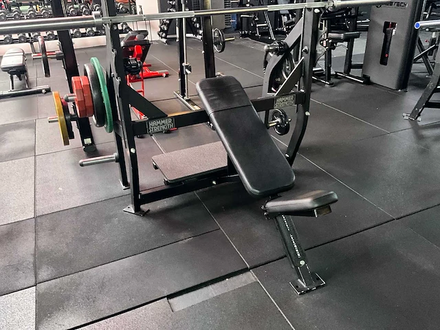 Hammer strength halterbank - afbeelding 2 van  6