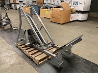 Hammer strength krachtstation - afbeelding 2 van  5