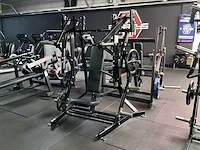 Hammer strength plate loaded chest press