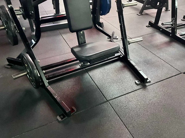 Hammer strength plate loaded chest press - afbeelding 4 van  6