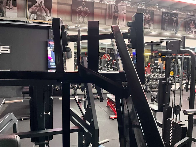 Hammer strength plate loaded chest press - afbeelding 5 van  6