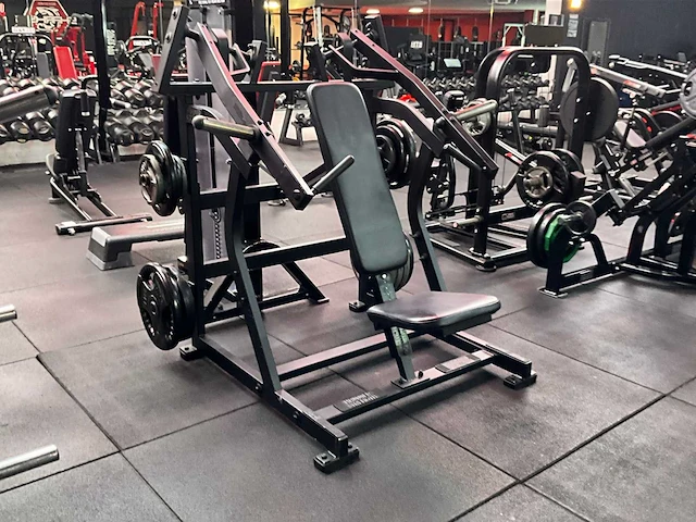 Hammer strength plate loaded shoulder press - afbeelding 2 van  6
