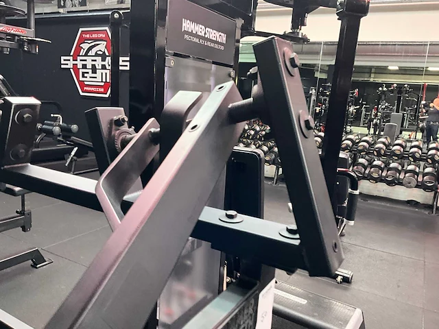 Hammer strength plate loaded shoulder press - afbeelding 6 van  6