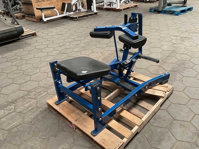 Hammer strength seated calf - afbeelding 3 van  7