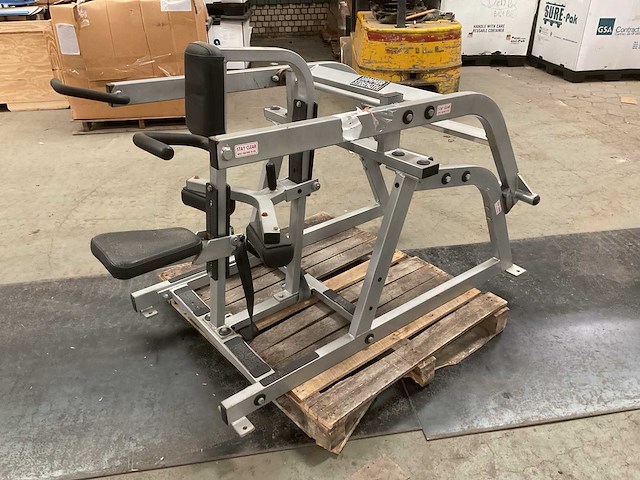 Hammer strength seated dip krachtstation - afbeelding 4 van  6